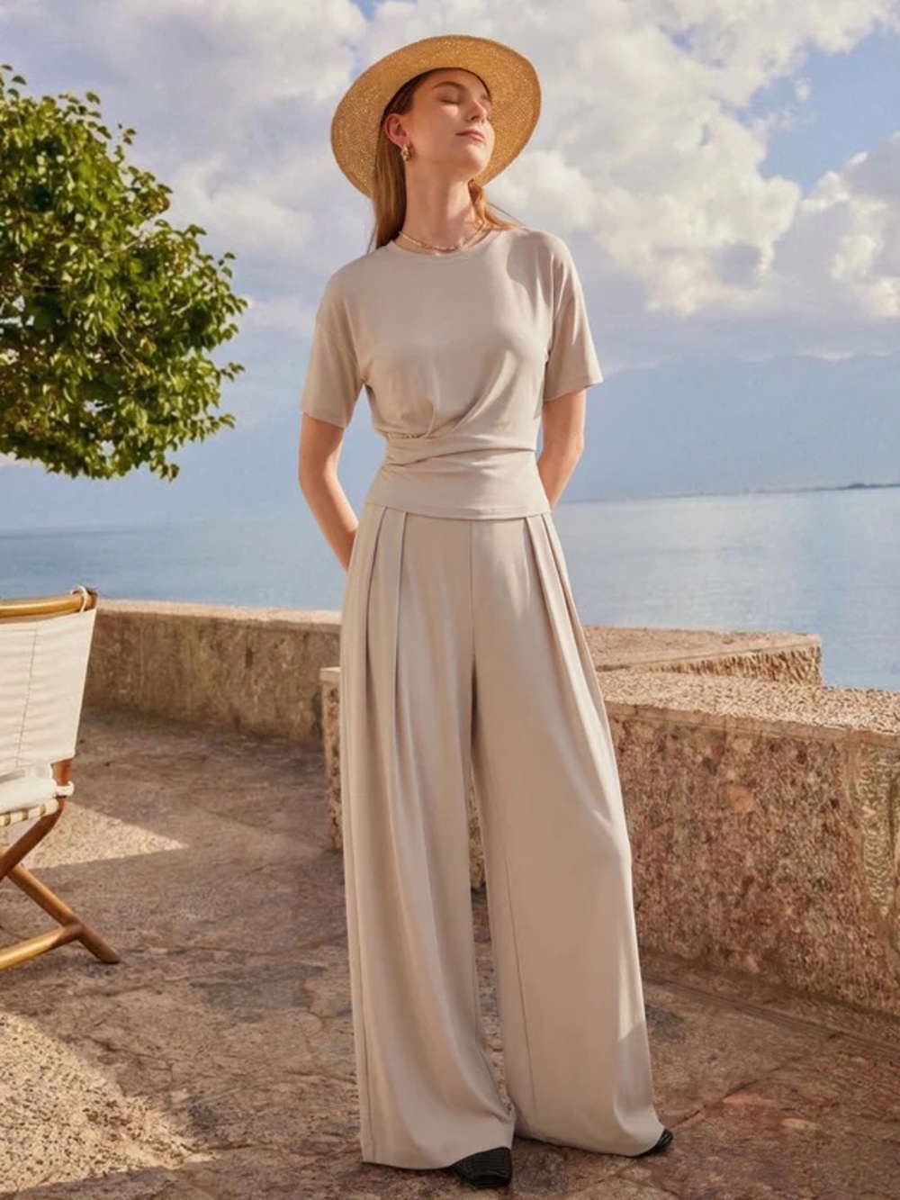 OGL 2Pcs Set Crewneck Short Sleeve Tee & Mid Rise Pleated Wide Leg Pant - Picture 2 of 2
